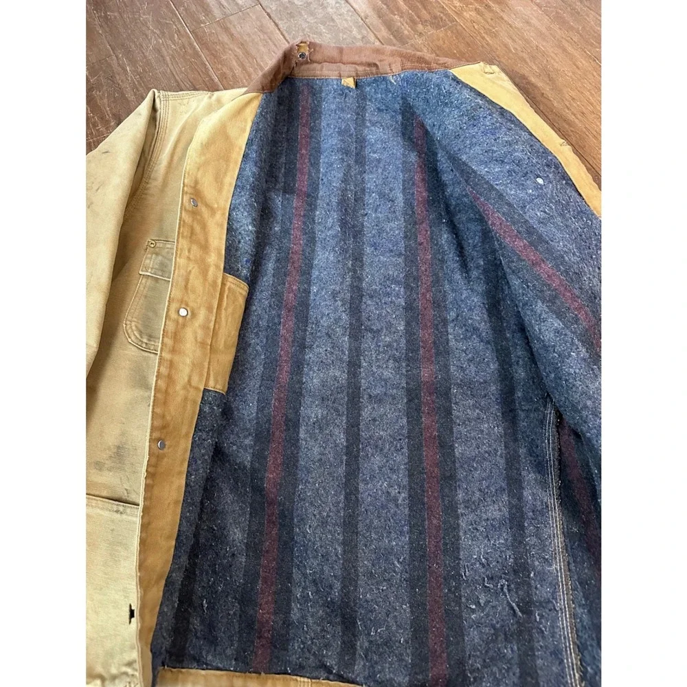 Carhartt 26 pit